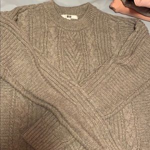Uniqlo Sweater